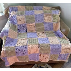Granny Square Hand Crochet Blanket 60x70 Gorgeous‎ Soft Yarn Pink Lavender Tan
